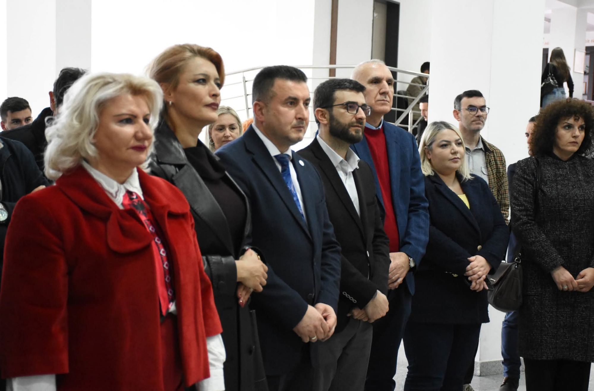 Në Universitetin e Tetovës u hap ekspozita fotografike  Tetova në kujtesën e kohës 