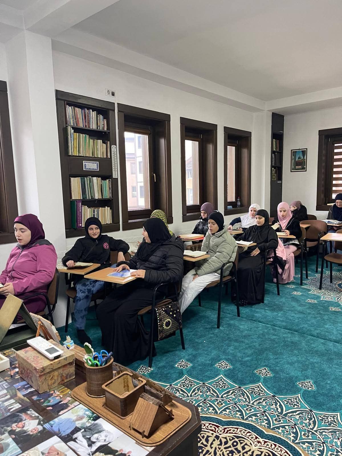 Vizitë në Mektebin e Xhamisë së Larme   Tetovë