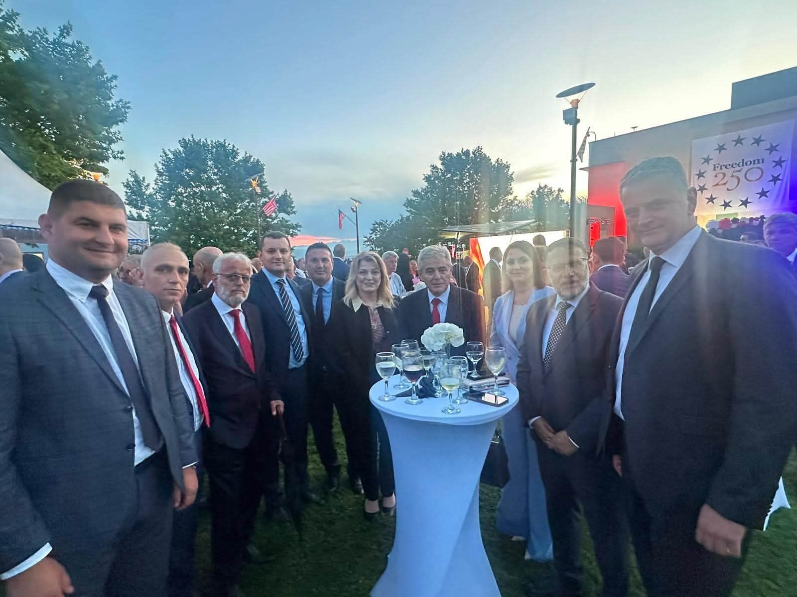 Ali Ahmeti mori pjesë në pritjen solemne me rastin e 250 vjetorit të Pavarësisë së Shteteve të Bashkuara të Amerikës
