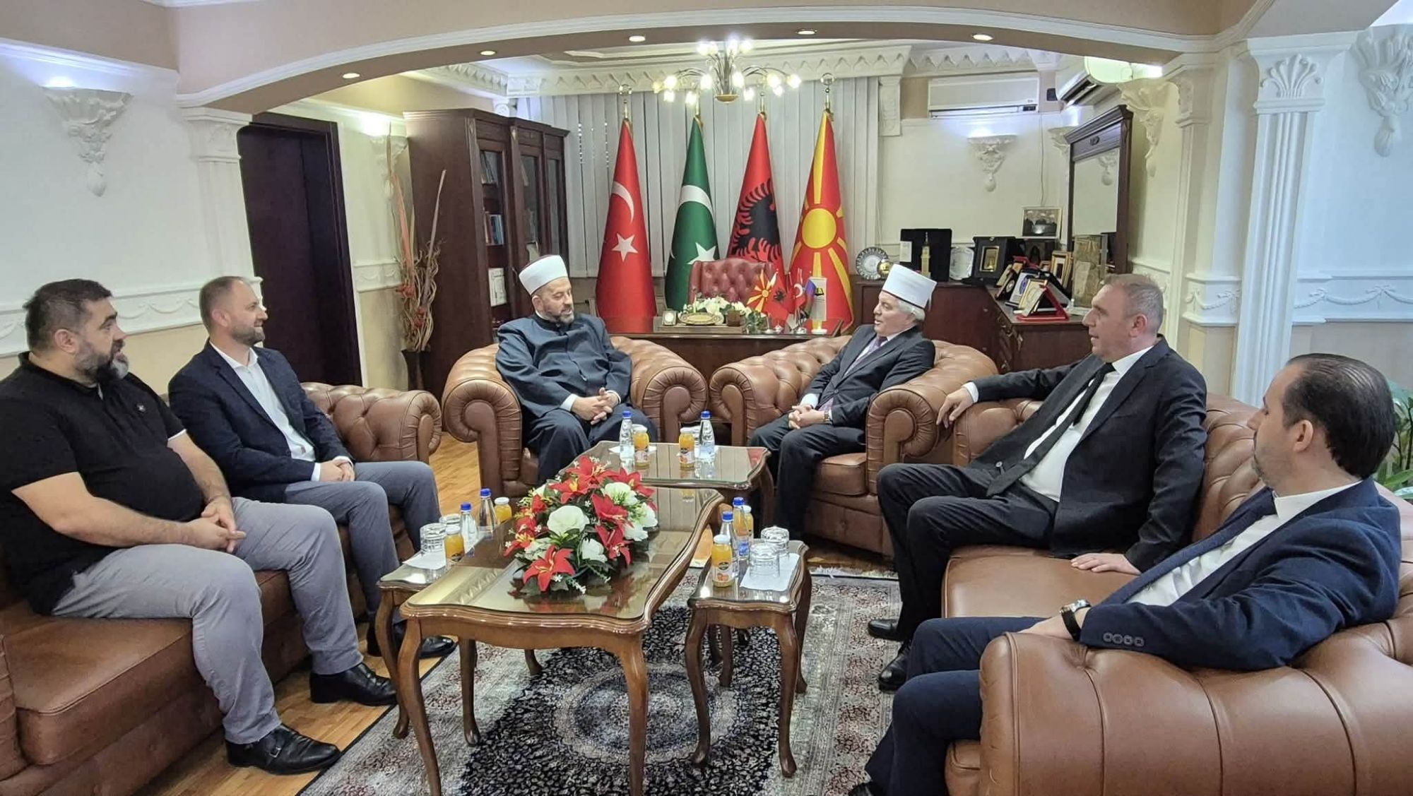 Reisul Ulema priti delegacionin e Bashkësisë Islame të Malit të Zi